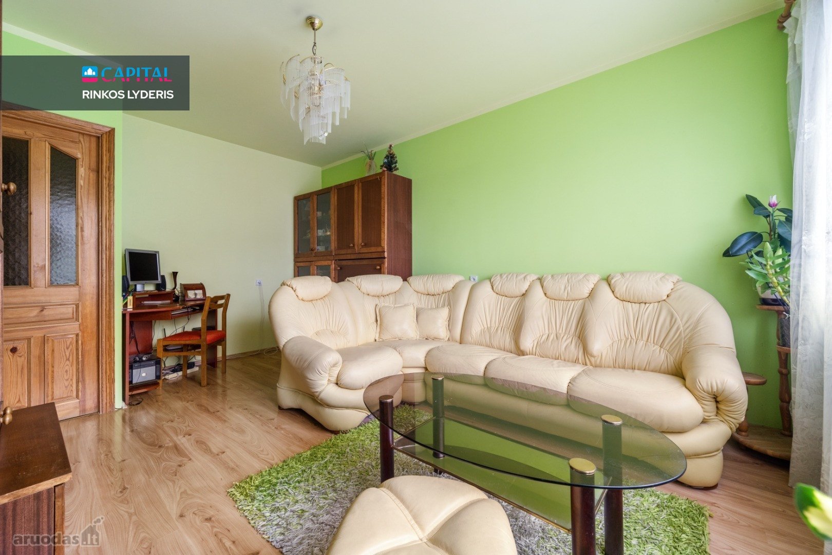 Parduodamas Erdvus 2 Kambarių Butas Žemynos g