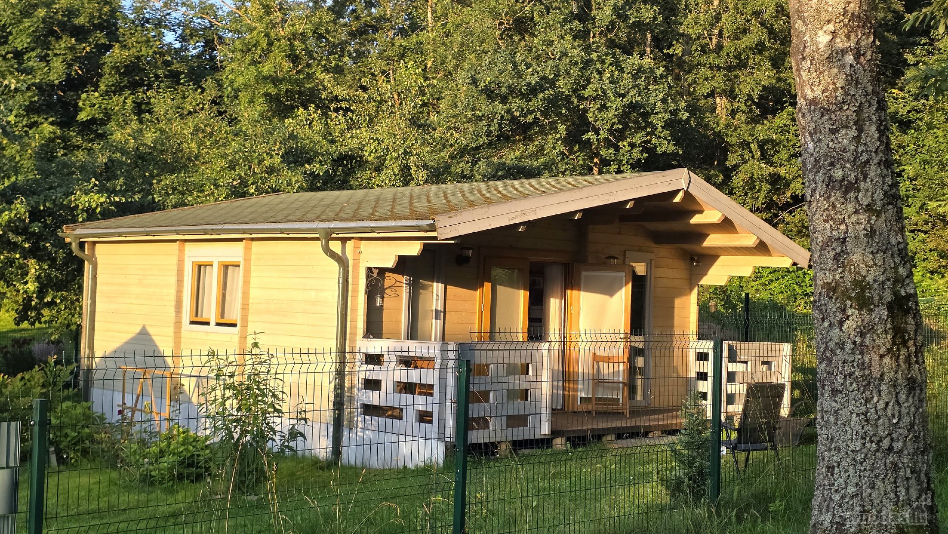 Šalia vieno švariausių Vilnojos ežero,