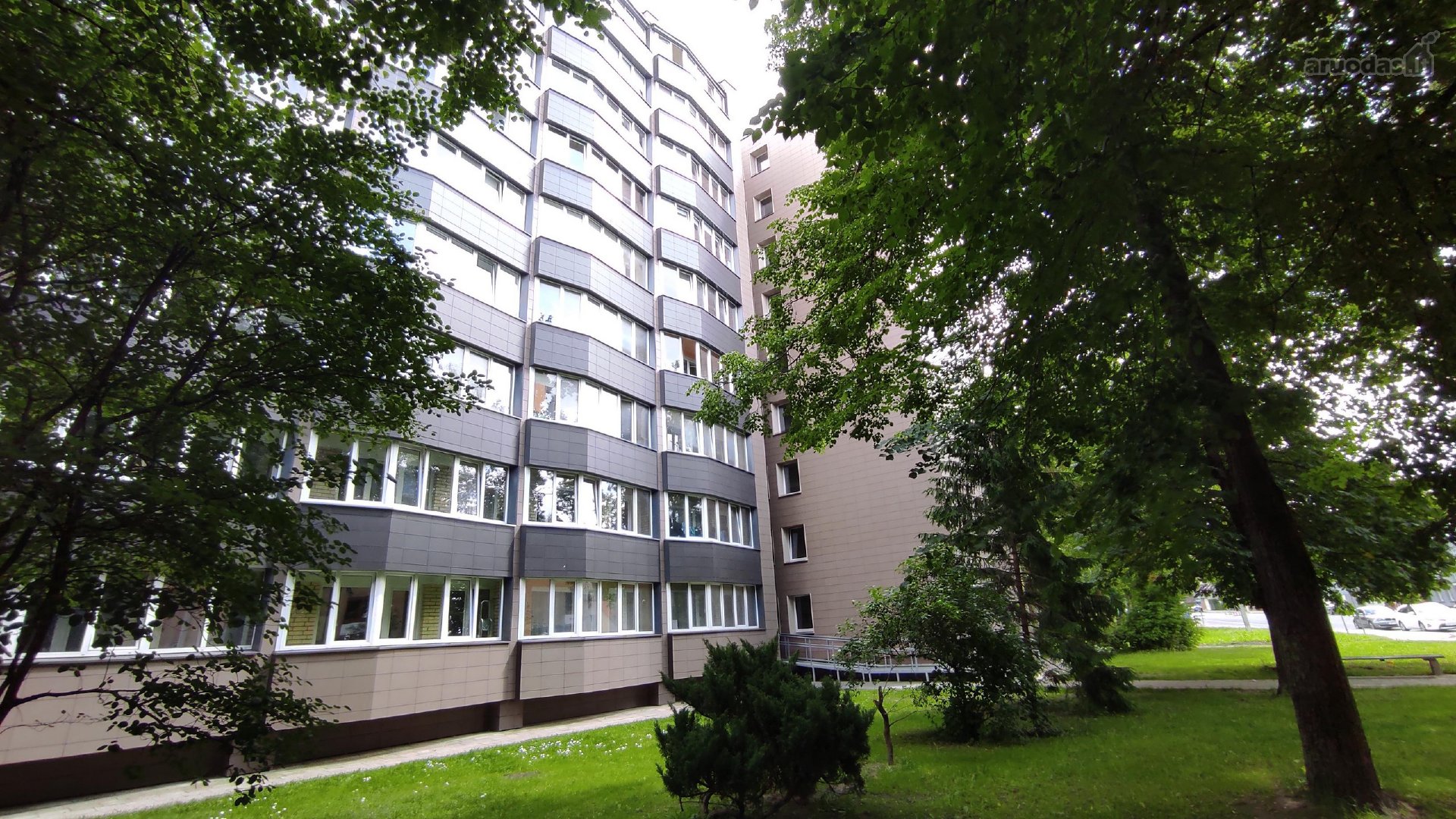 Parduodamas jaukus, šviesus ir funkcionaliai