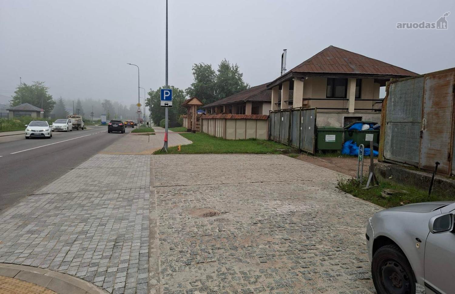 Nuomojamas 37.15 a žemės sklypas su metaliniu
