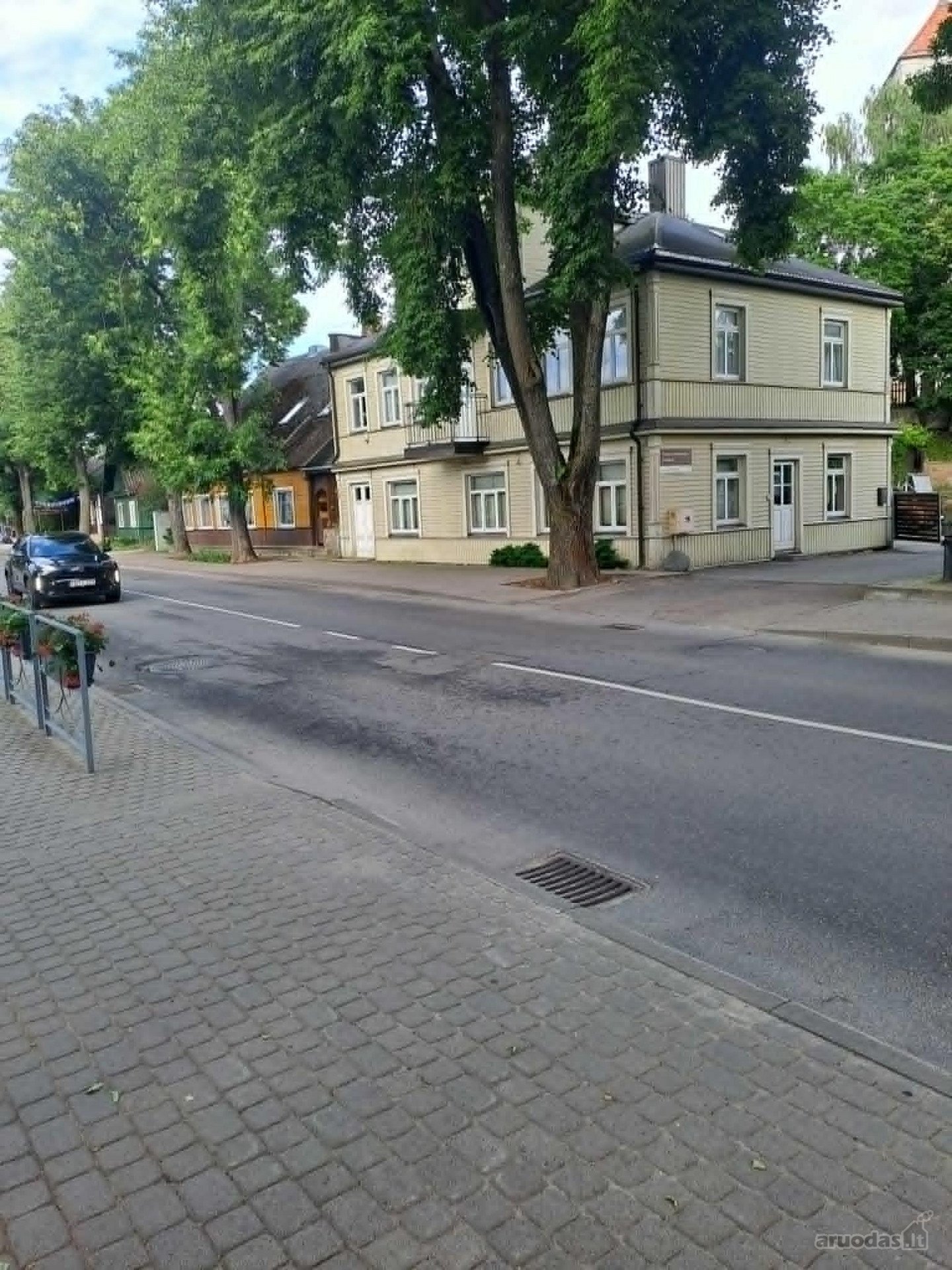 Administracinės patalpos Trakų centre.