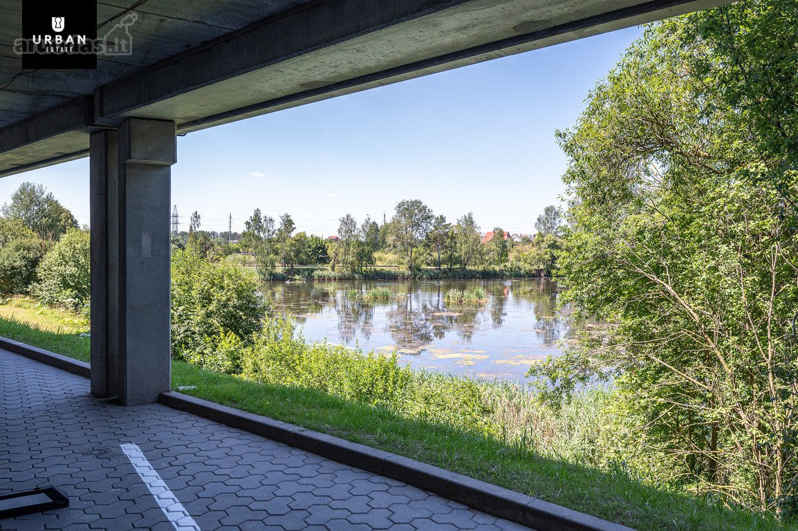 Naujas 5 Aukštų Verslo Centras ,vestum