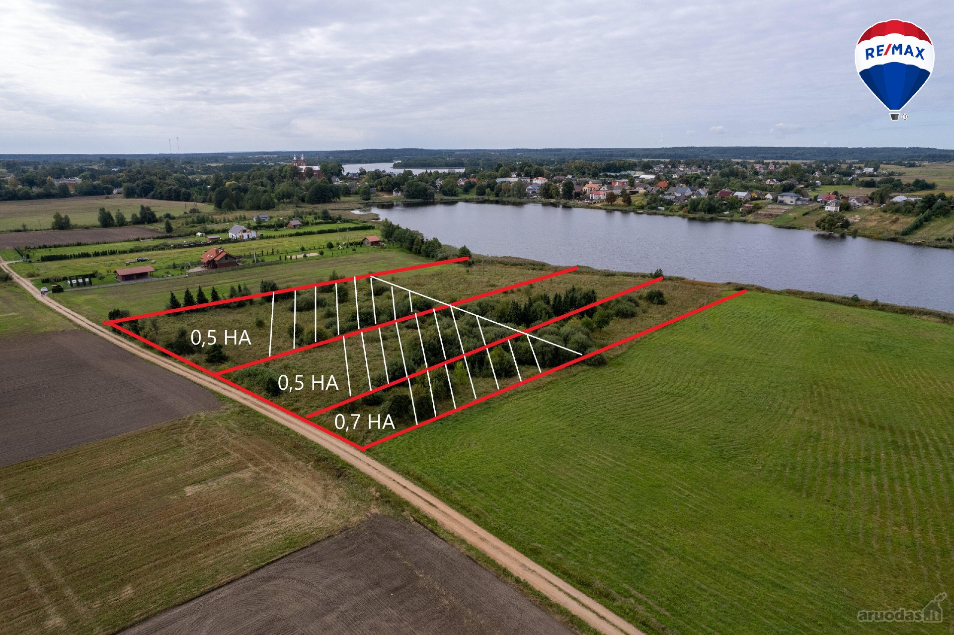For sale – a land plot (0,5 ha) in
