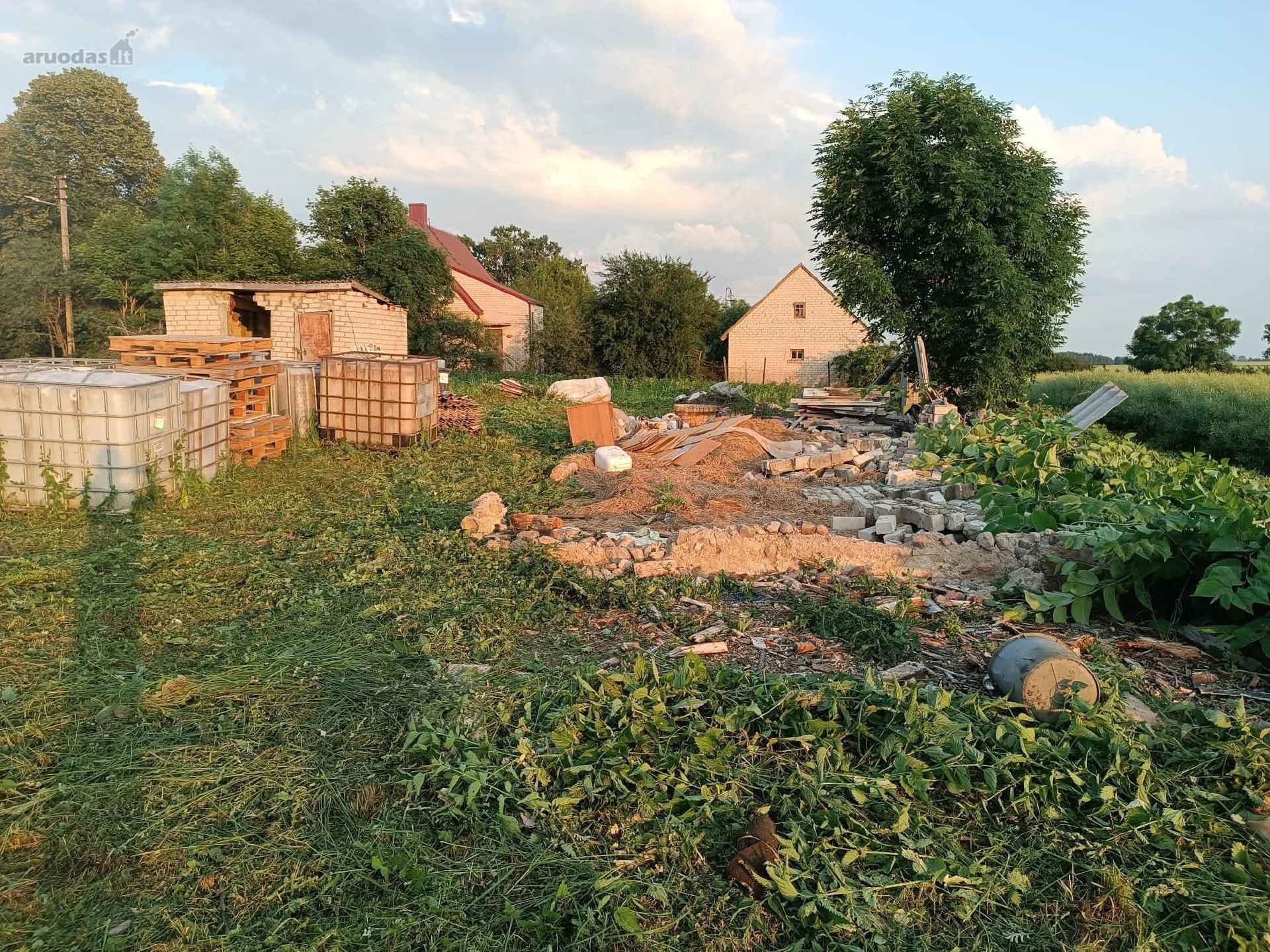 Parduodama sodyba Kėdainių r. Devynduoniai