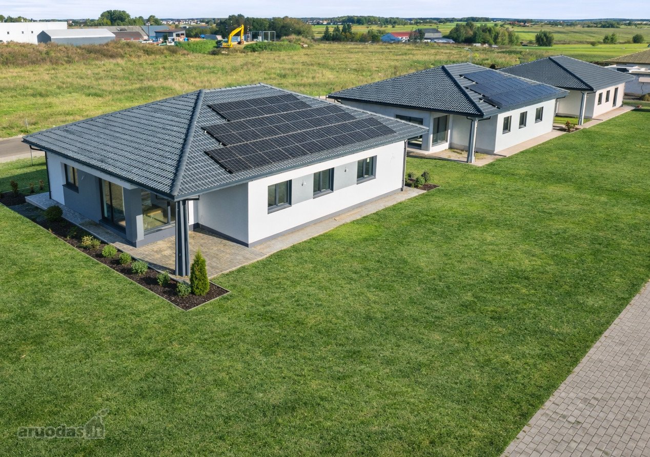 Statomas Erdvus 140 m² Namas Šalia Gindulių –