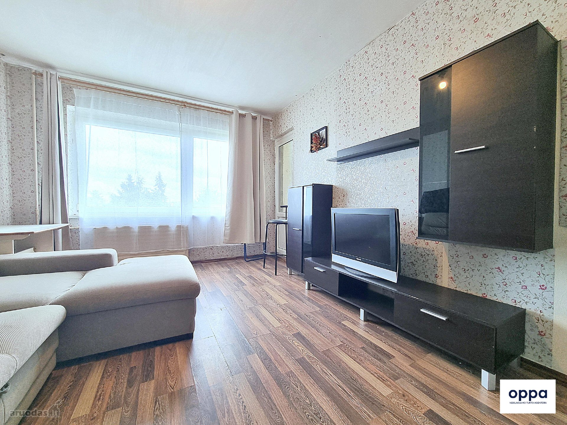 Išnuomojamas 1 kambarys 3 kambarių bute