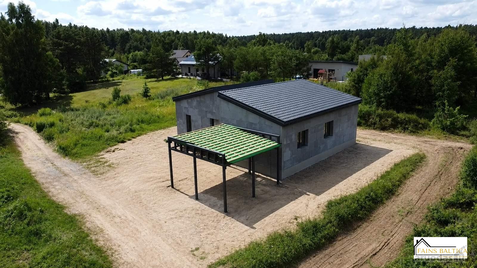 Dešimties arų sklypas - tai tikra kūrybos