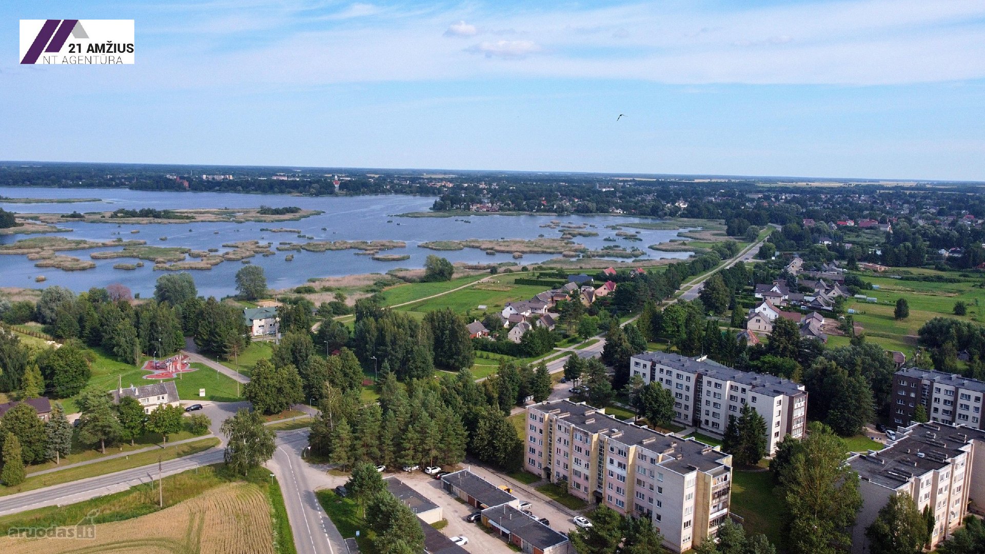 Vos 3 km nuo Biržų – parduodamas erdvus 3
