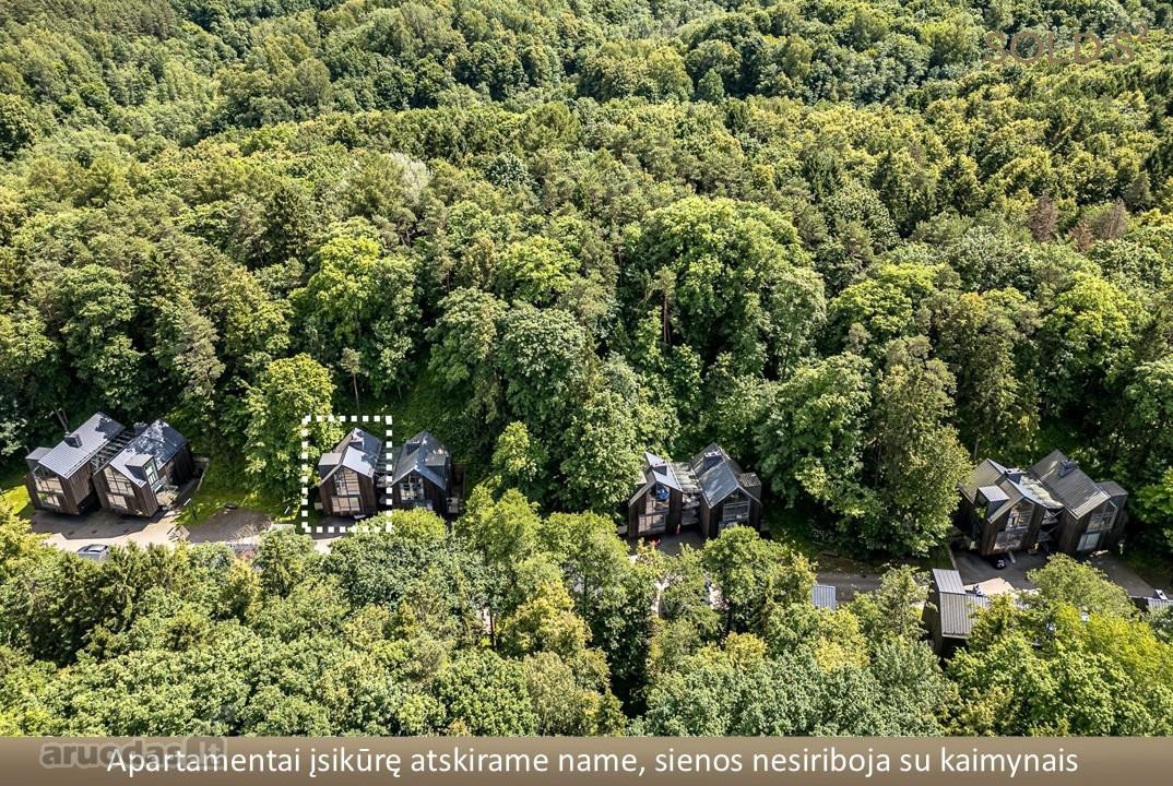Ramybė, privatumas ir gamta – tai šių namų