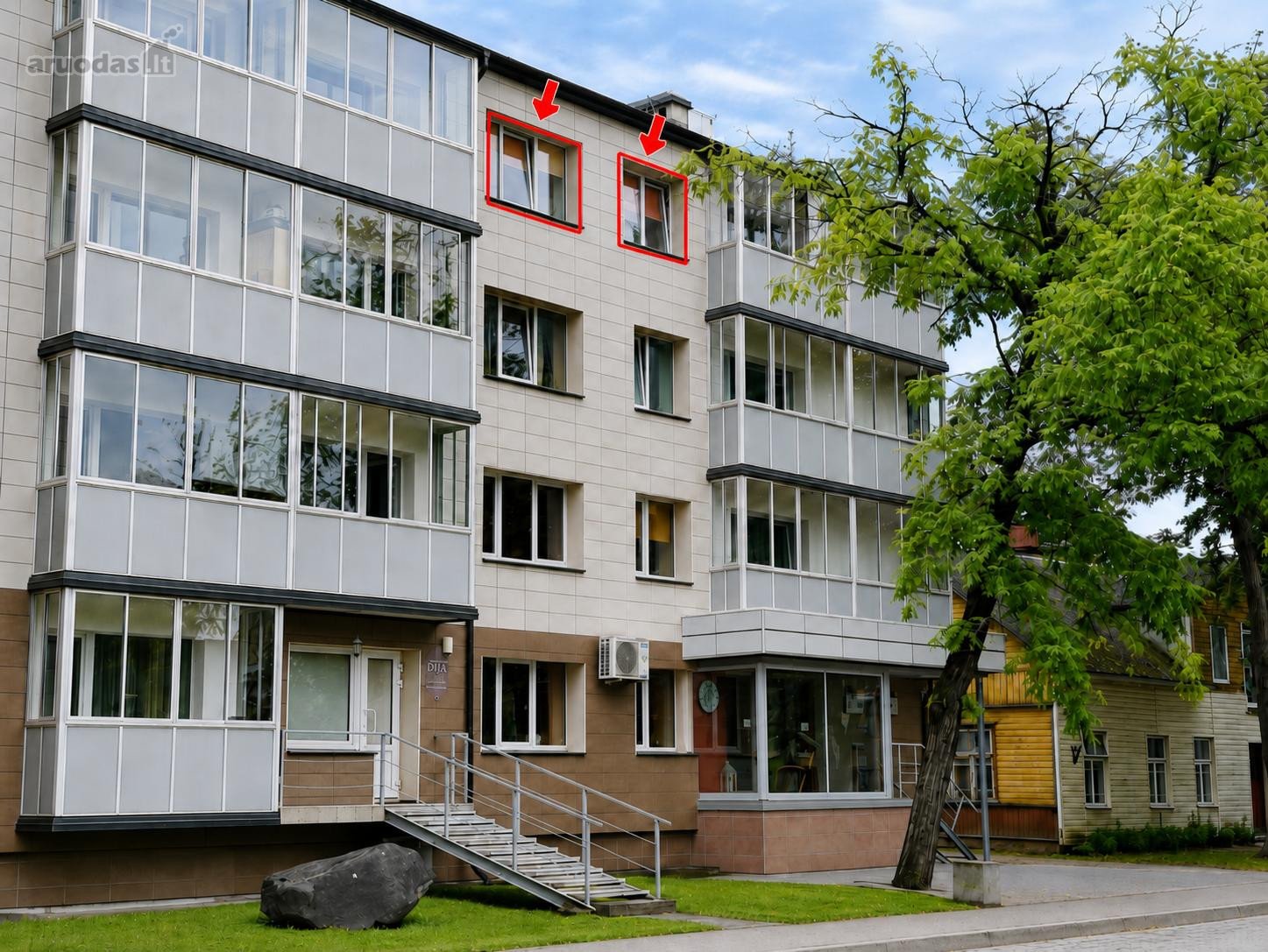 Parduodamas šviesus, jaukus ir prižiūrėtas 1