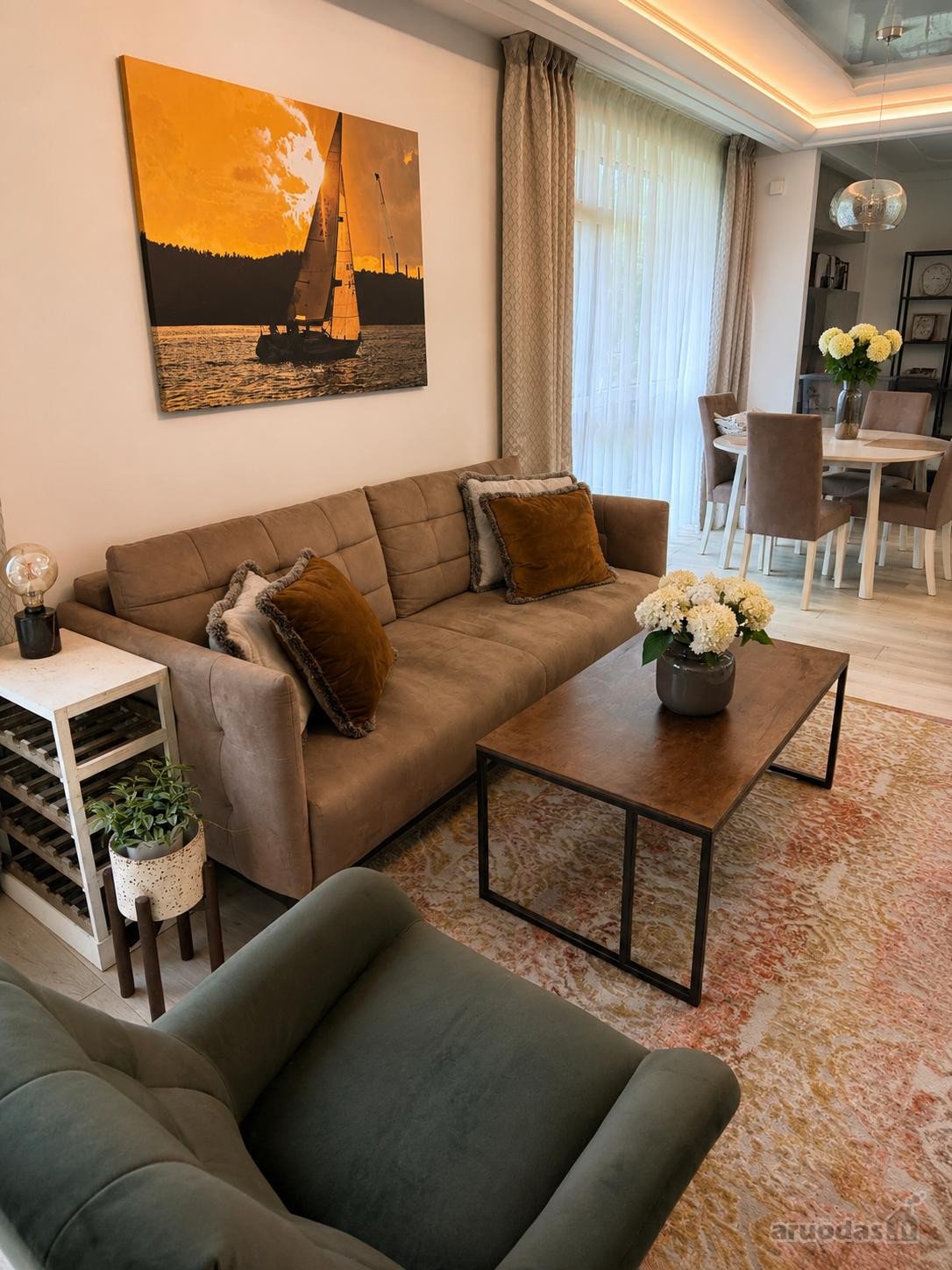 Išnuomojamas Jaukus Ir Stilingas 3 Kambarių