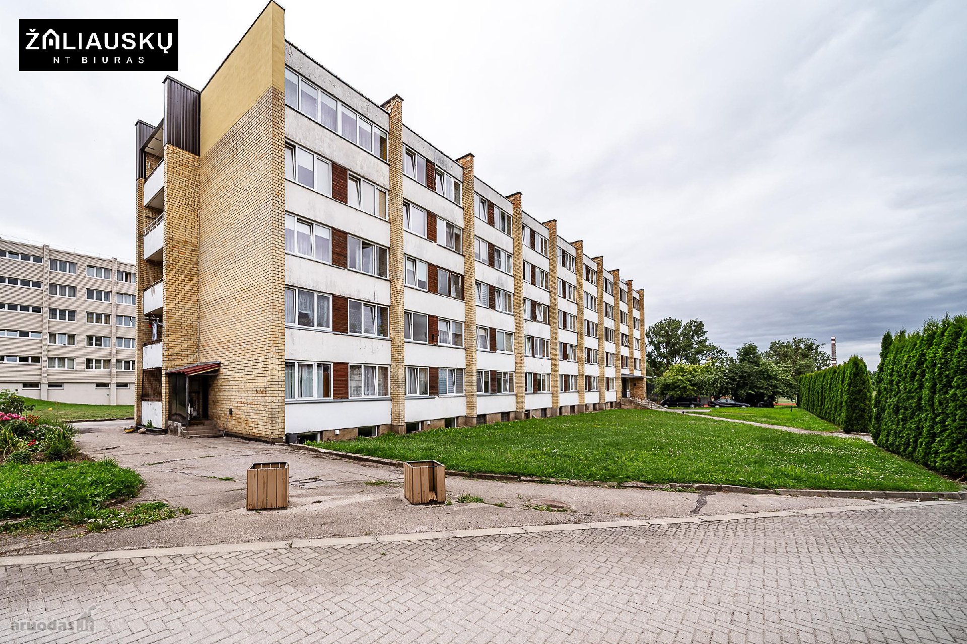 Šiaulių m. parduodamos 174.81 kv.m patalpos