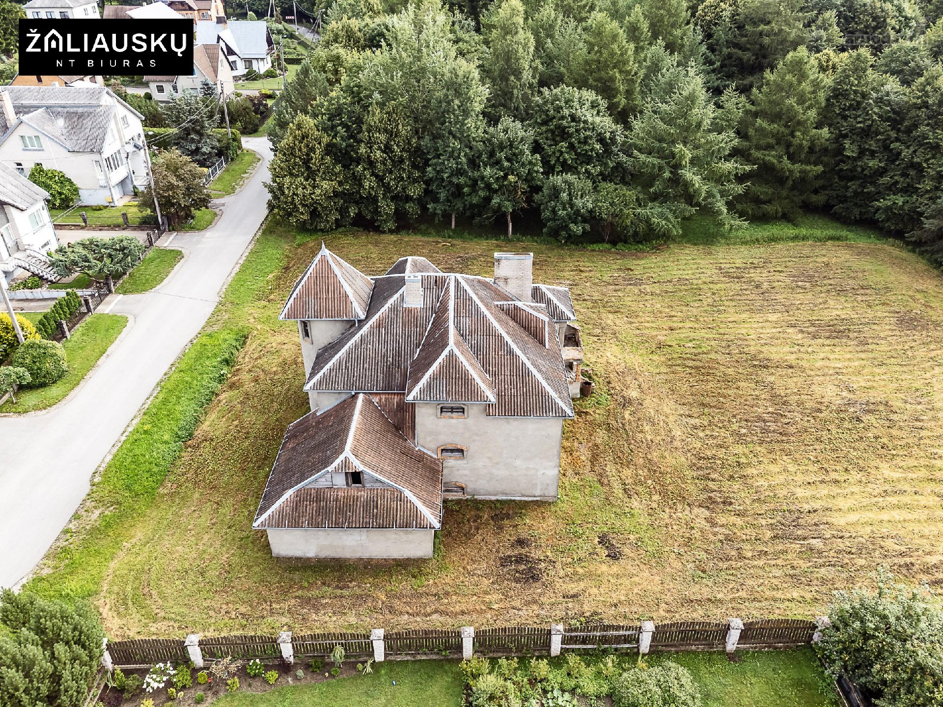 Namas Kuršėnuose ! K.donelaičio g.