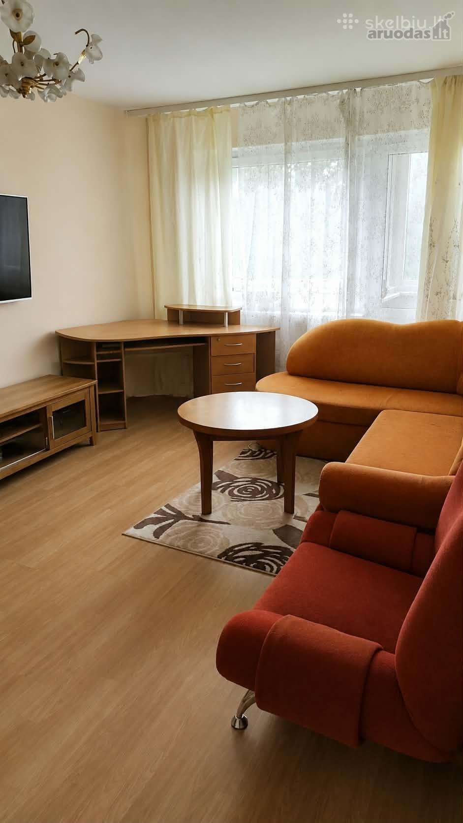 Jūrininkų pr. parduodamas erdvus 3 kambarių