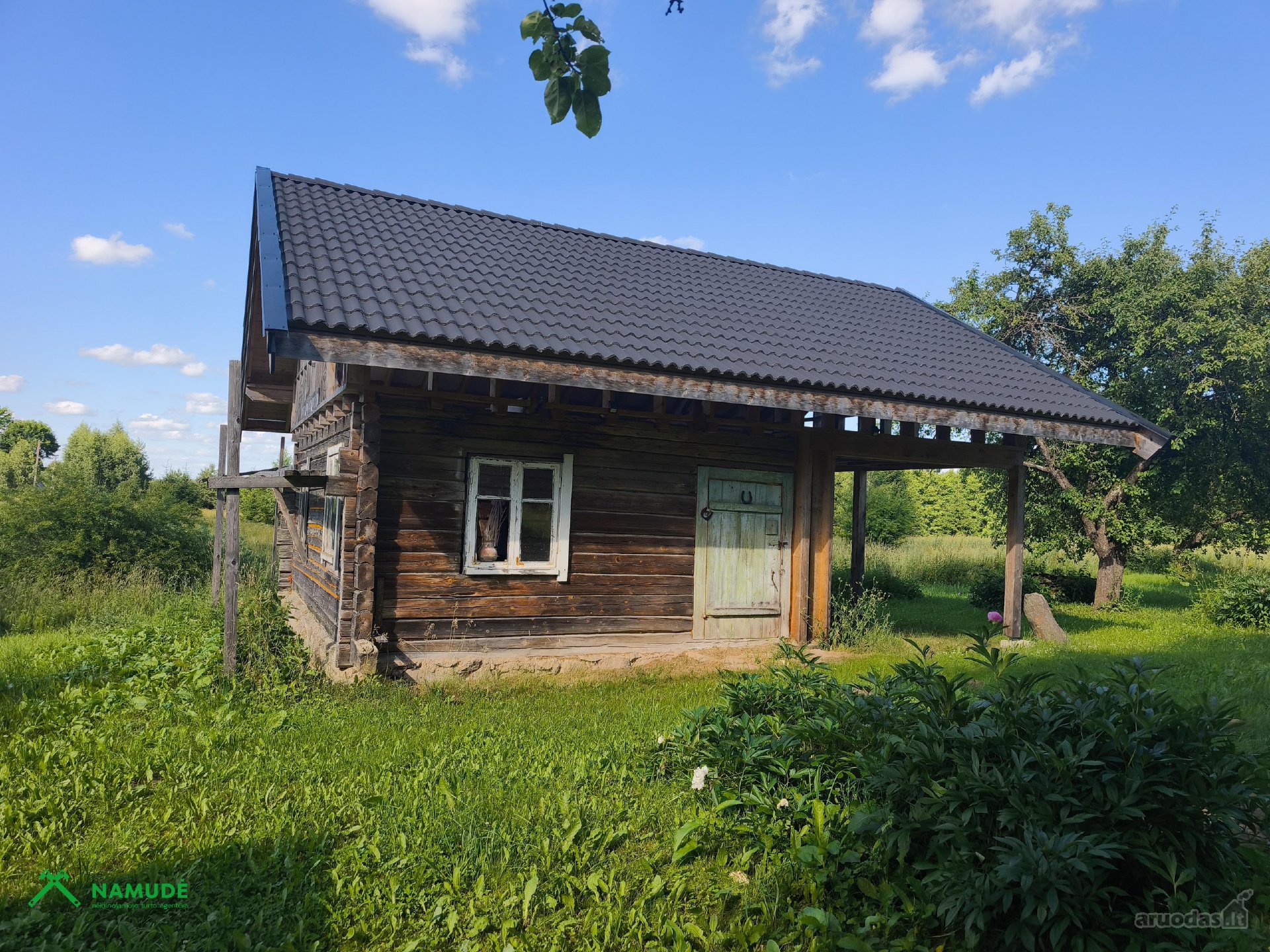 Parduodama Sodyba Šimonių Girios Pašonėje –