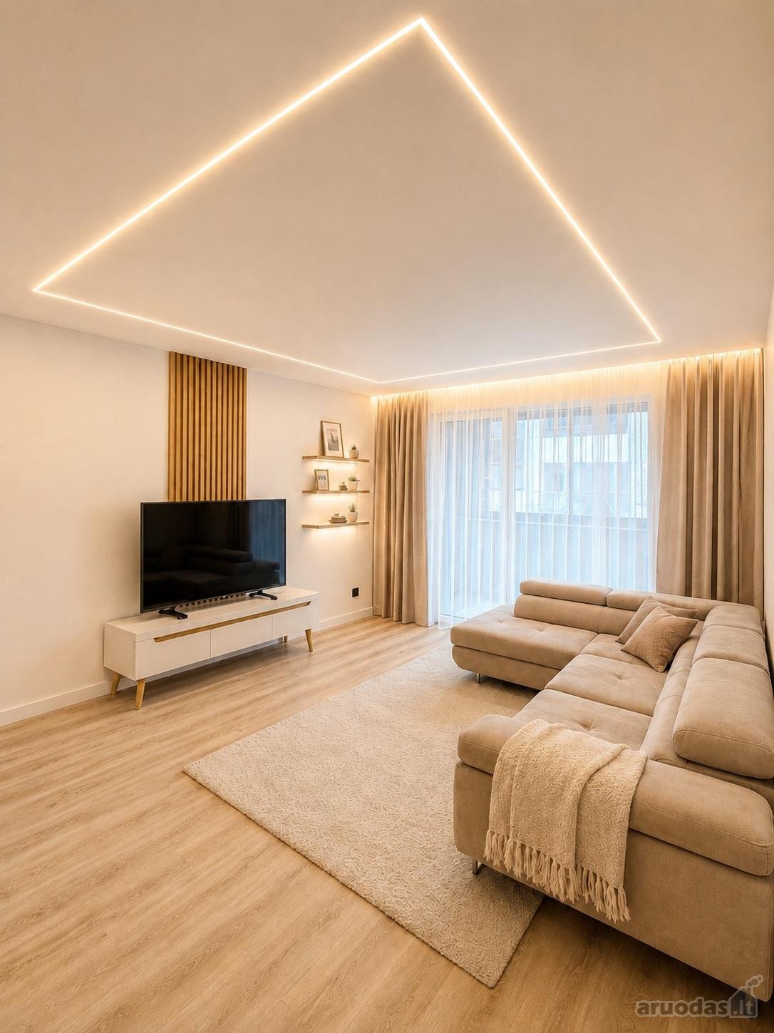 Nt brokerių prašome netrukdyti.