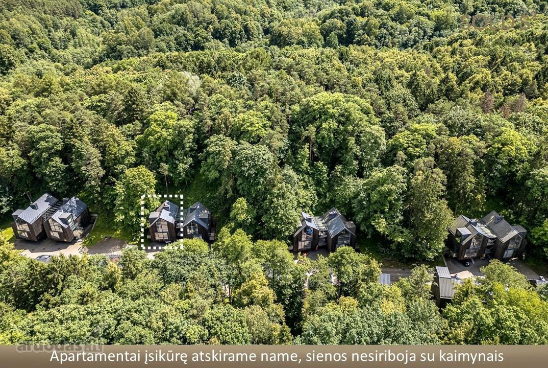 Ramybė, privatumas ir gamta – tai šių namų