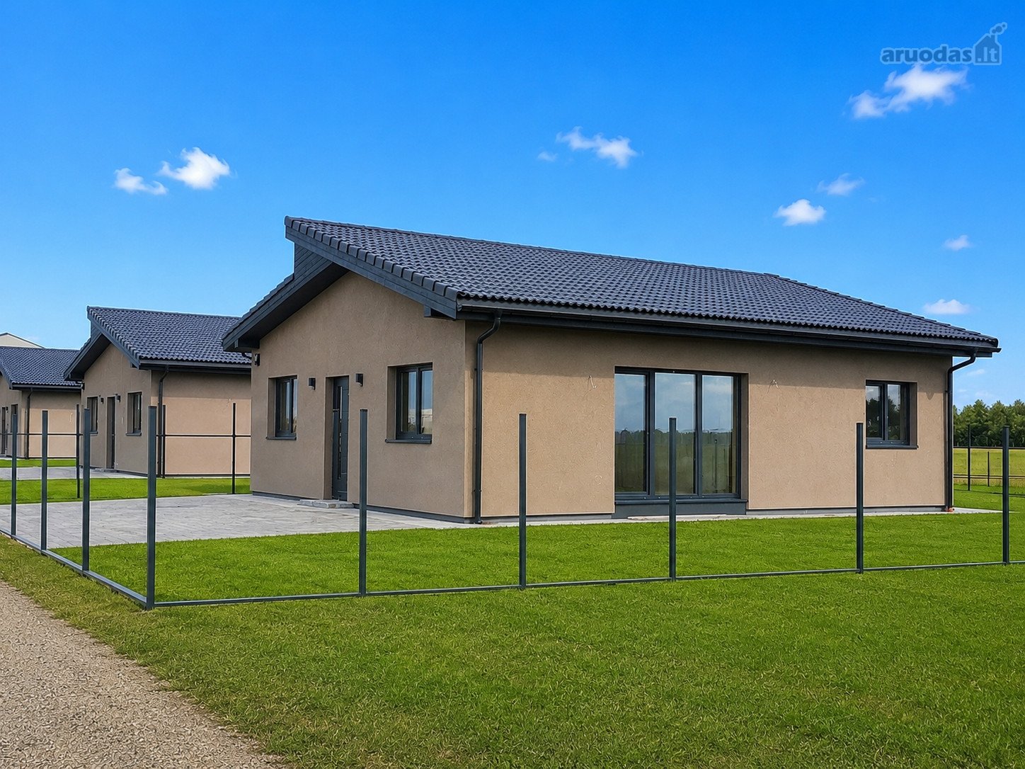 100% Baigtumas. Kaina 170 000€