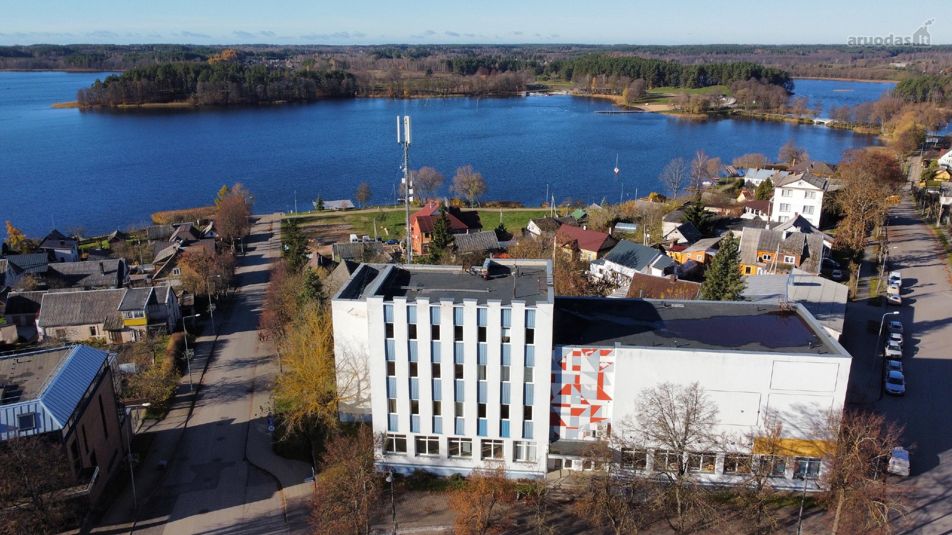 Zarasų miesto centre, Sėlių a. 16,