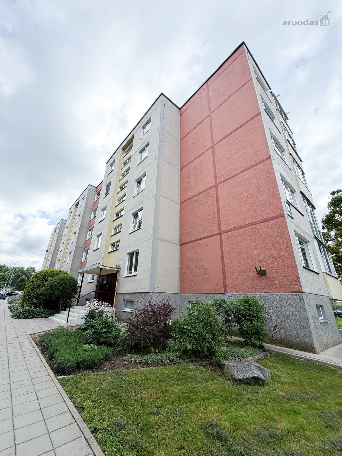 3 Aukšte! Parduodamas 1 Kambario Butas