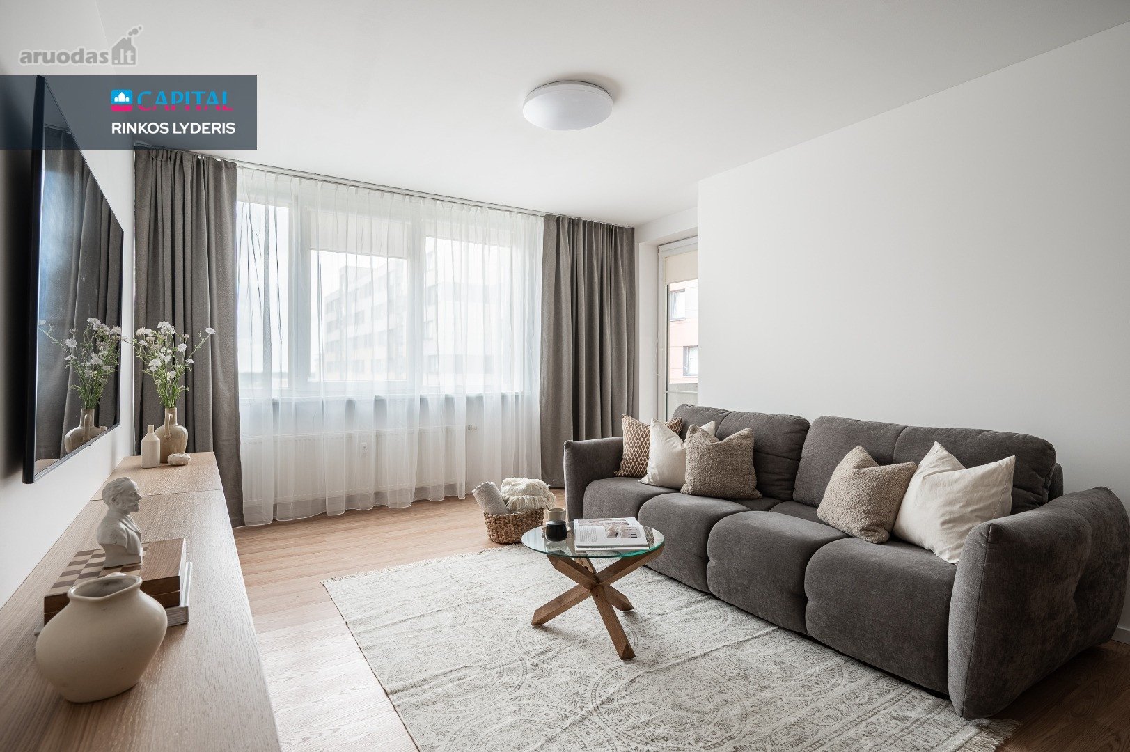 Erdvus 3 Kambarių Butas Girulių Gatvėje,