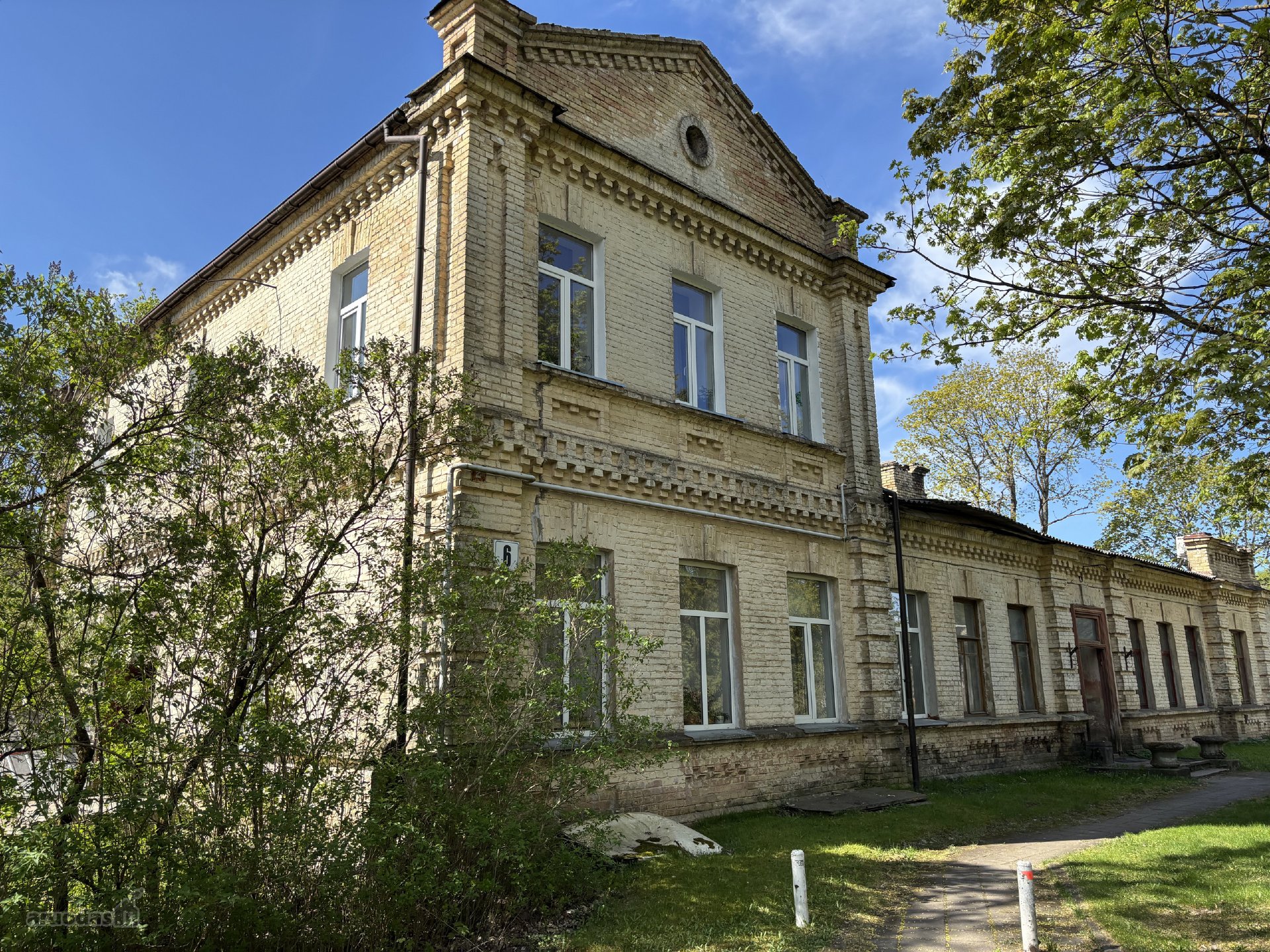 Parduodamos administracinės patalpos