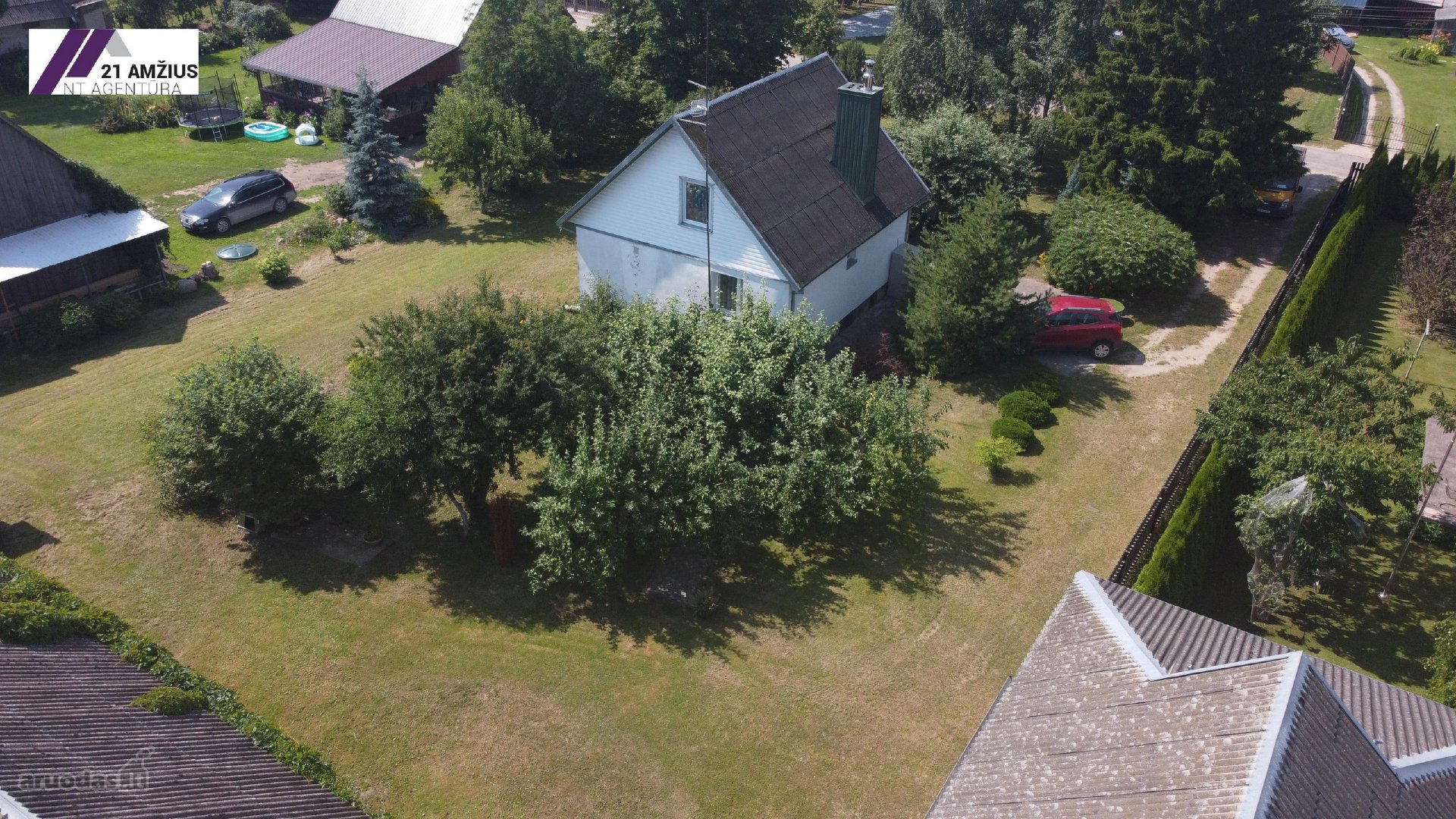 Kokybiškai rekonstruotas namas su išpuoselėta