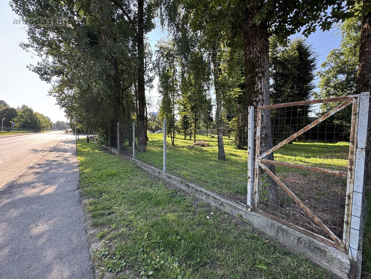 Parduodamas 4,84 a. žemės sklypas šalia Kauno