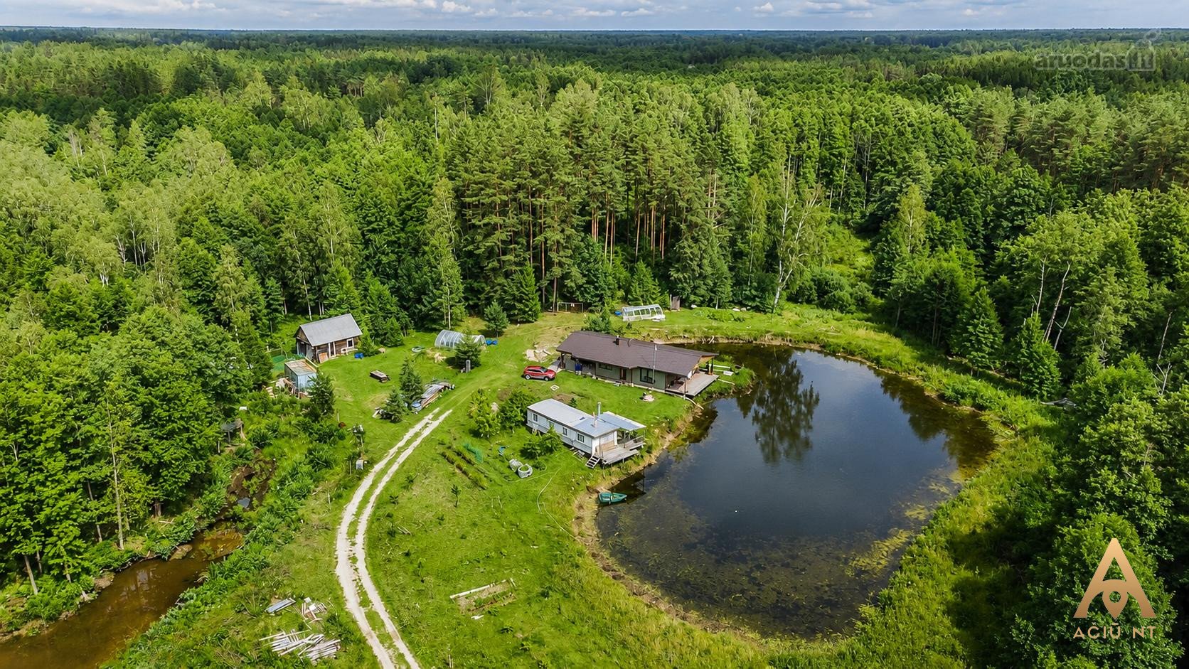 Išskirtinė Sodyba Miškų Apsuptyje Su 3,86 Ha