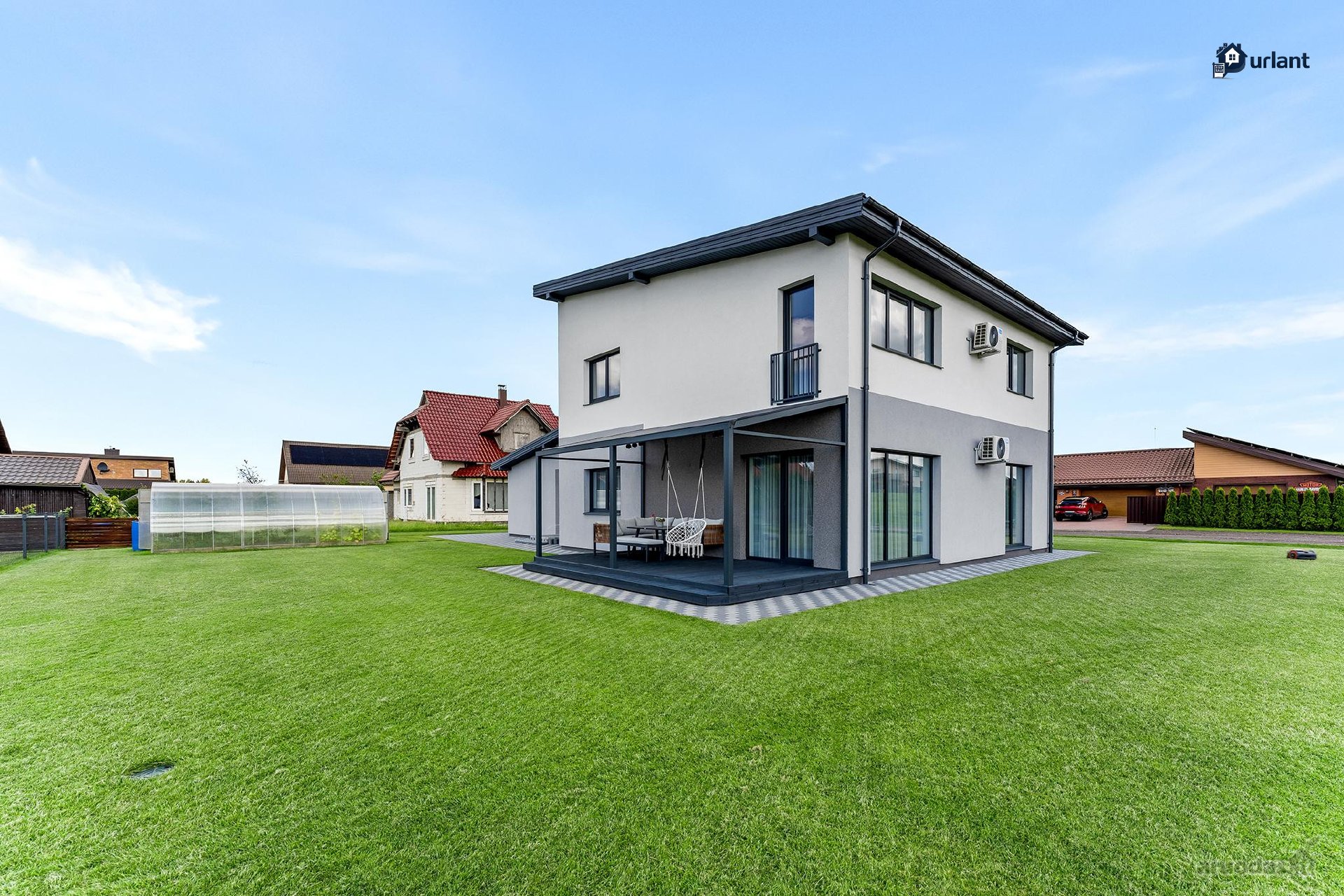 Parduodamas Erdvus Namas Su 10,20 Arų Sklypu