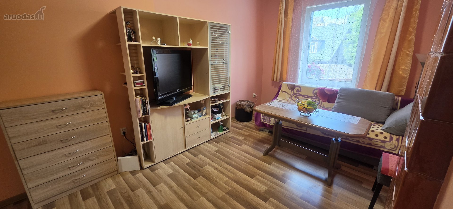 Išnuomojamas tvarkingas, jaukus, šiltas ir
