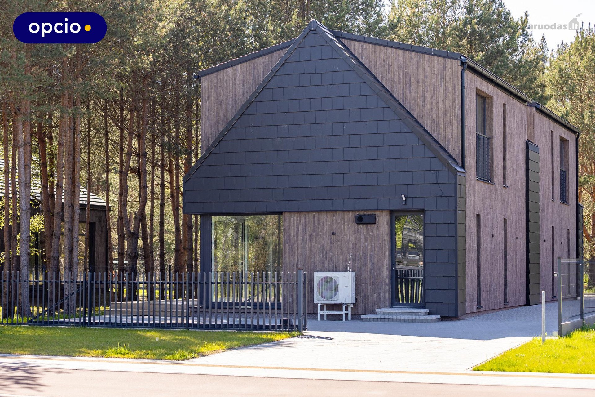Naujos Statybos Kotedžas Pušų Apsuptyje