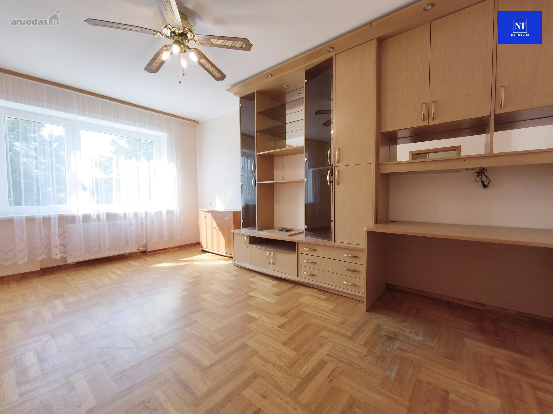 Parduodamas erdvus ir šviesus 2-jų kambarių