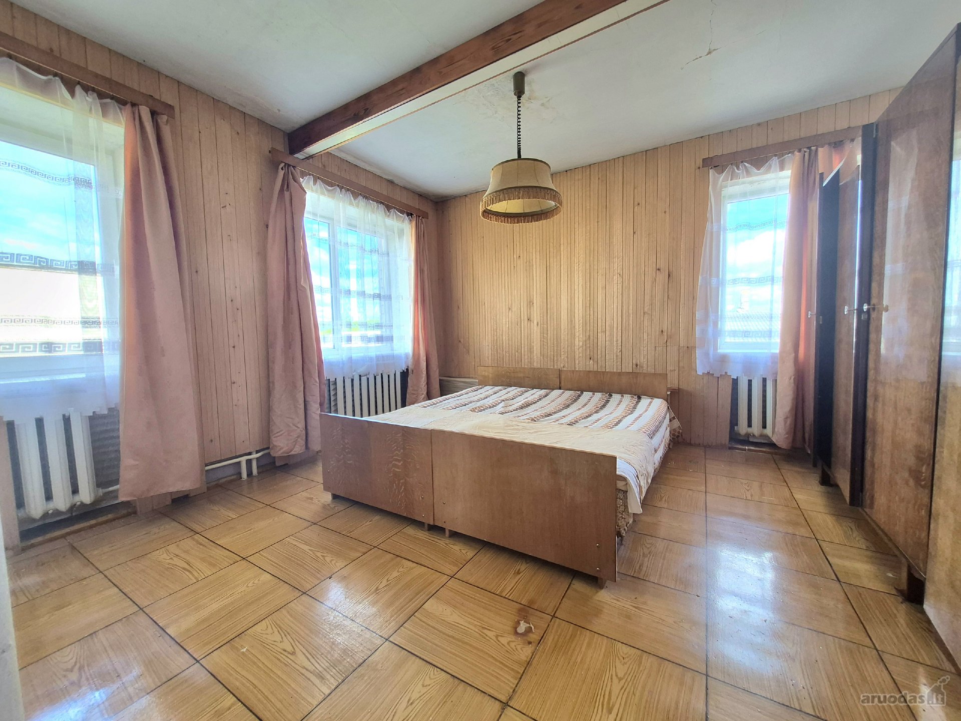 Parduodamas jaukus, erdvus ir tvarkingas