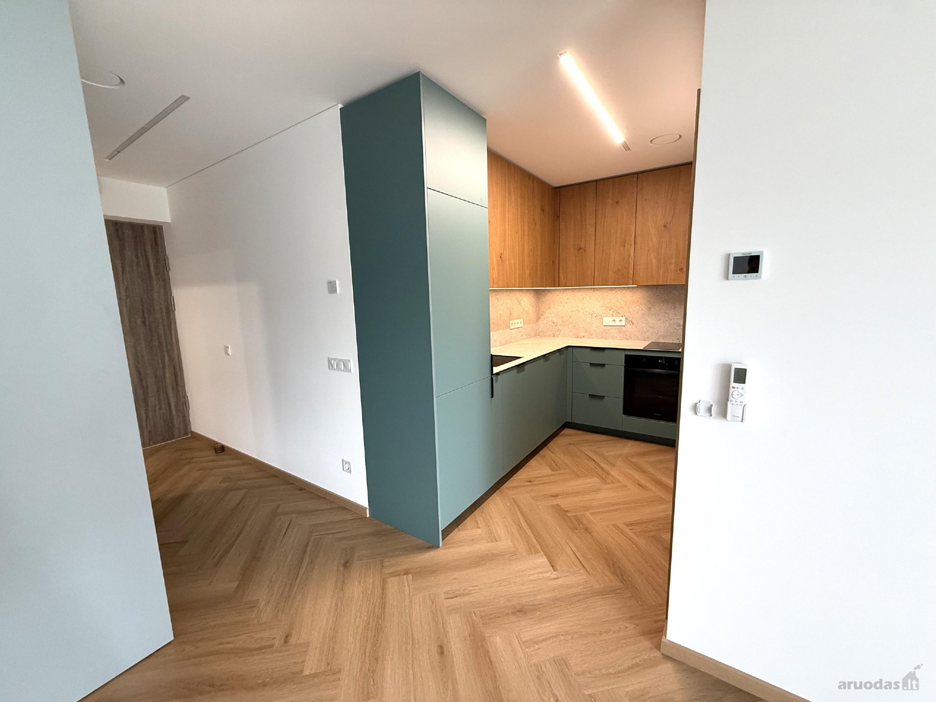 Nuomojamas jaukus ir modernus 2 kambarių