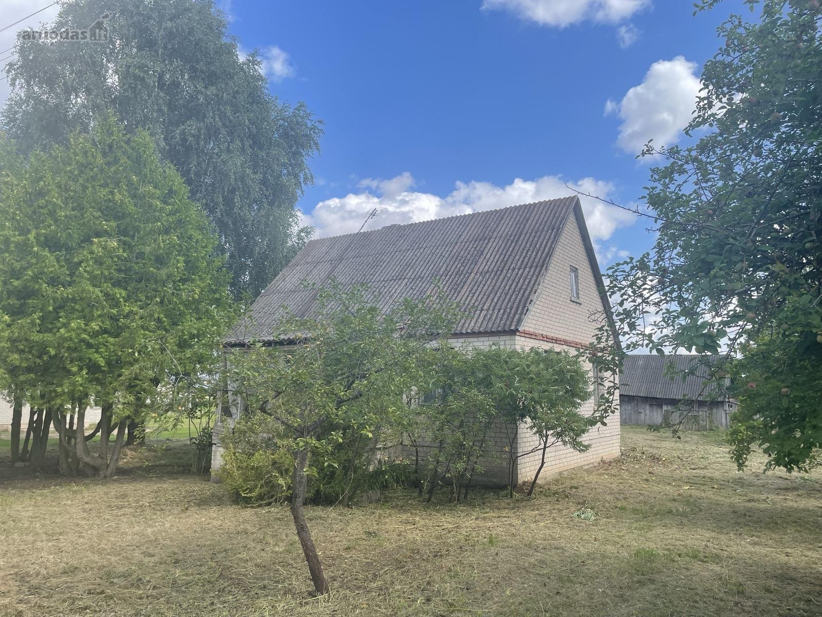 Namas paveldėtas ir priklauso dviems
