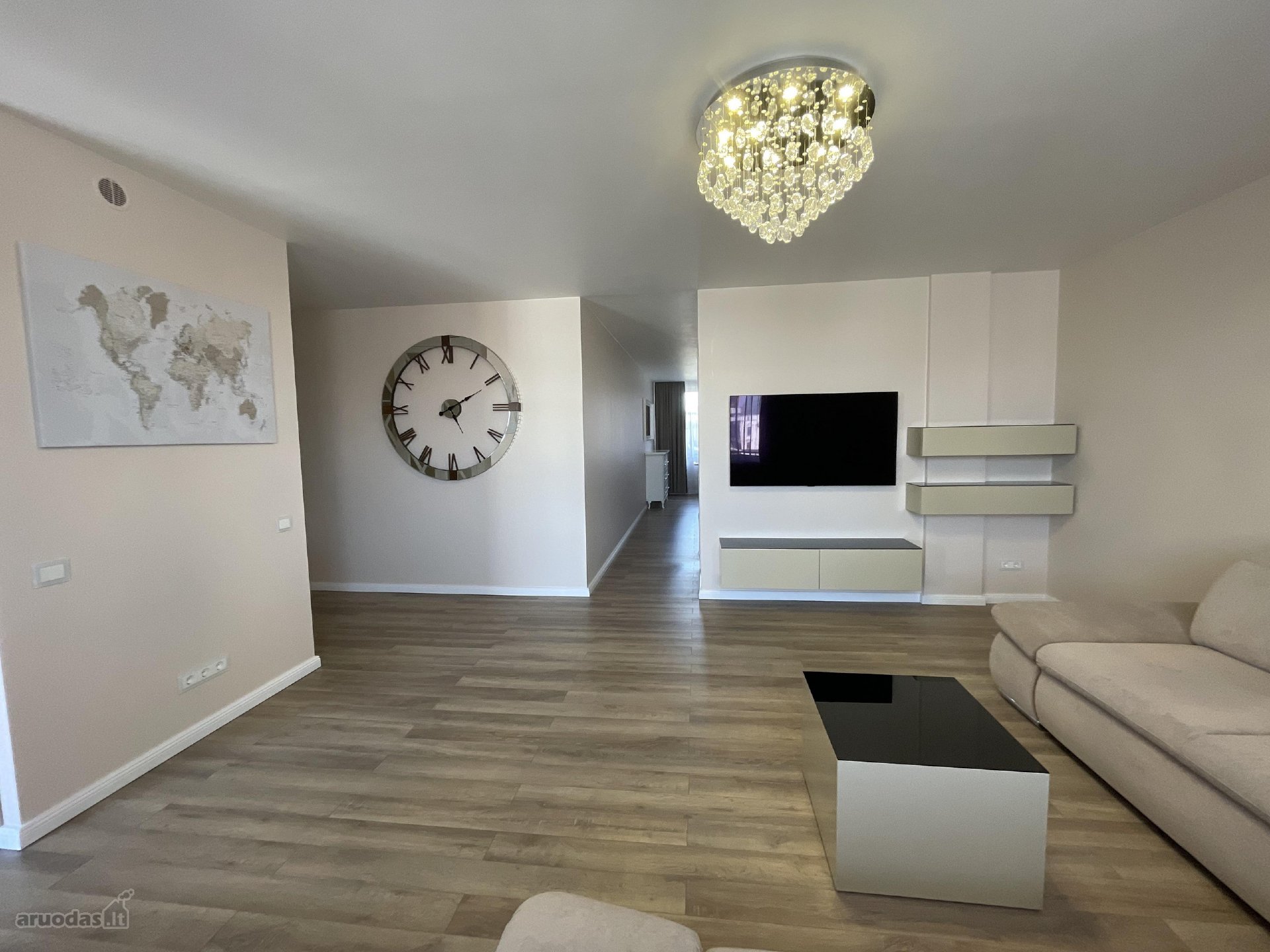 Nuomojamas Modernus 2 Kambarių Butas Kauno