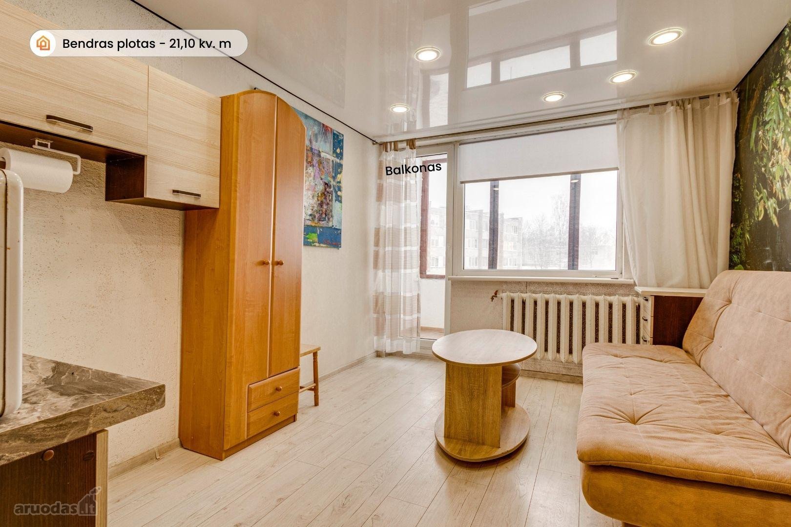 Netoli Telšių centro parduodamas tvarkingas 1