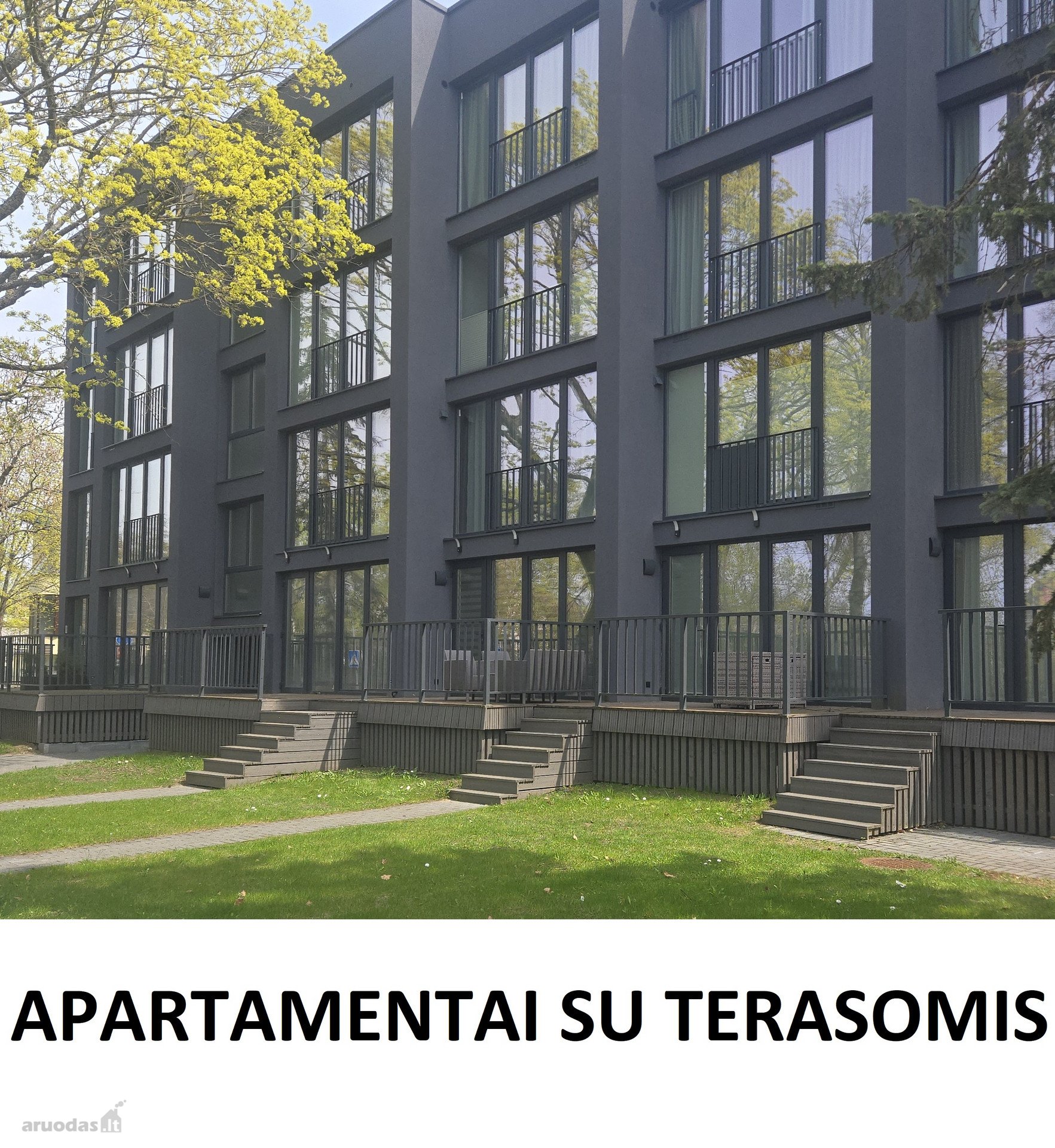 Parduodami nedideli apartamentai, įsikūrę
