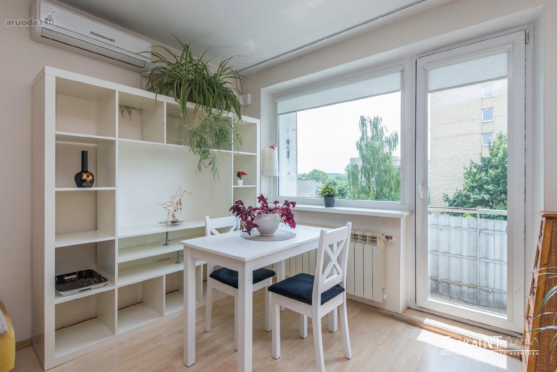 Išnuomojamas 3 Kambarių 50,26 m² Ploto Butas