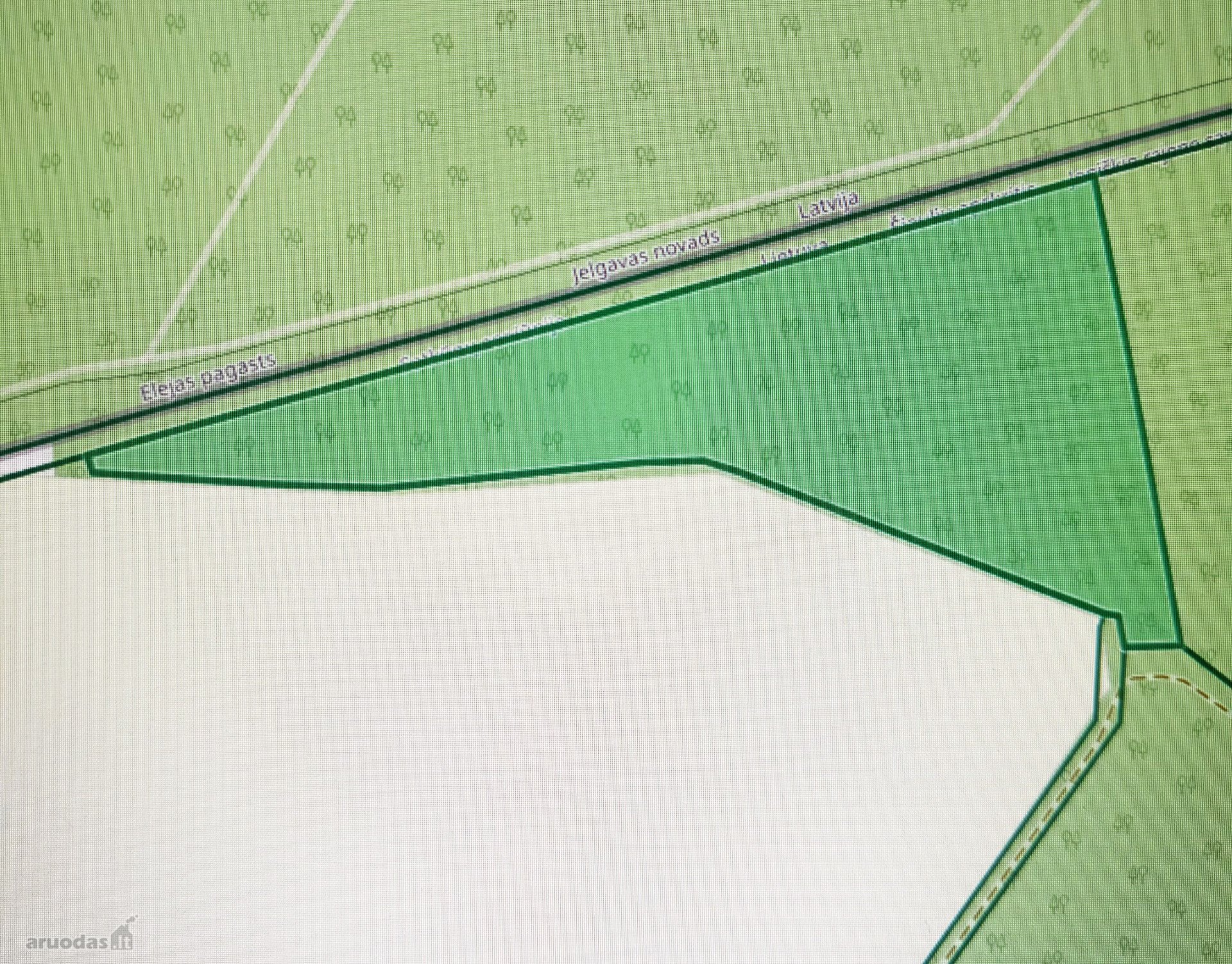 Parduodamas 2,2500 ha miškų ūkio žemės sklypo