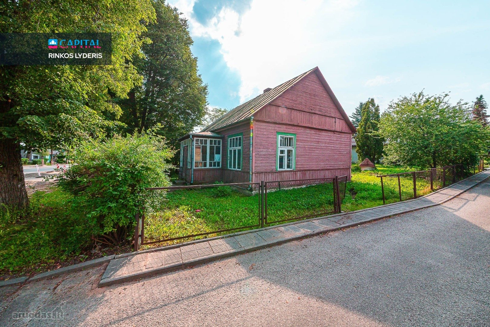 Namas Renovacijai Žemaitės G. – Netoli Centro
