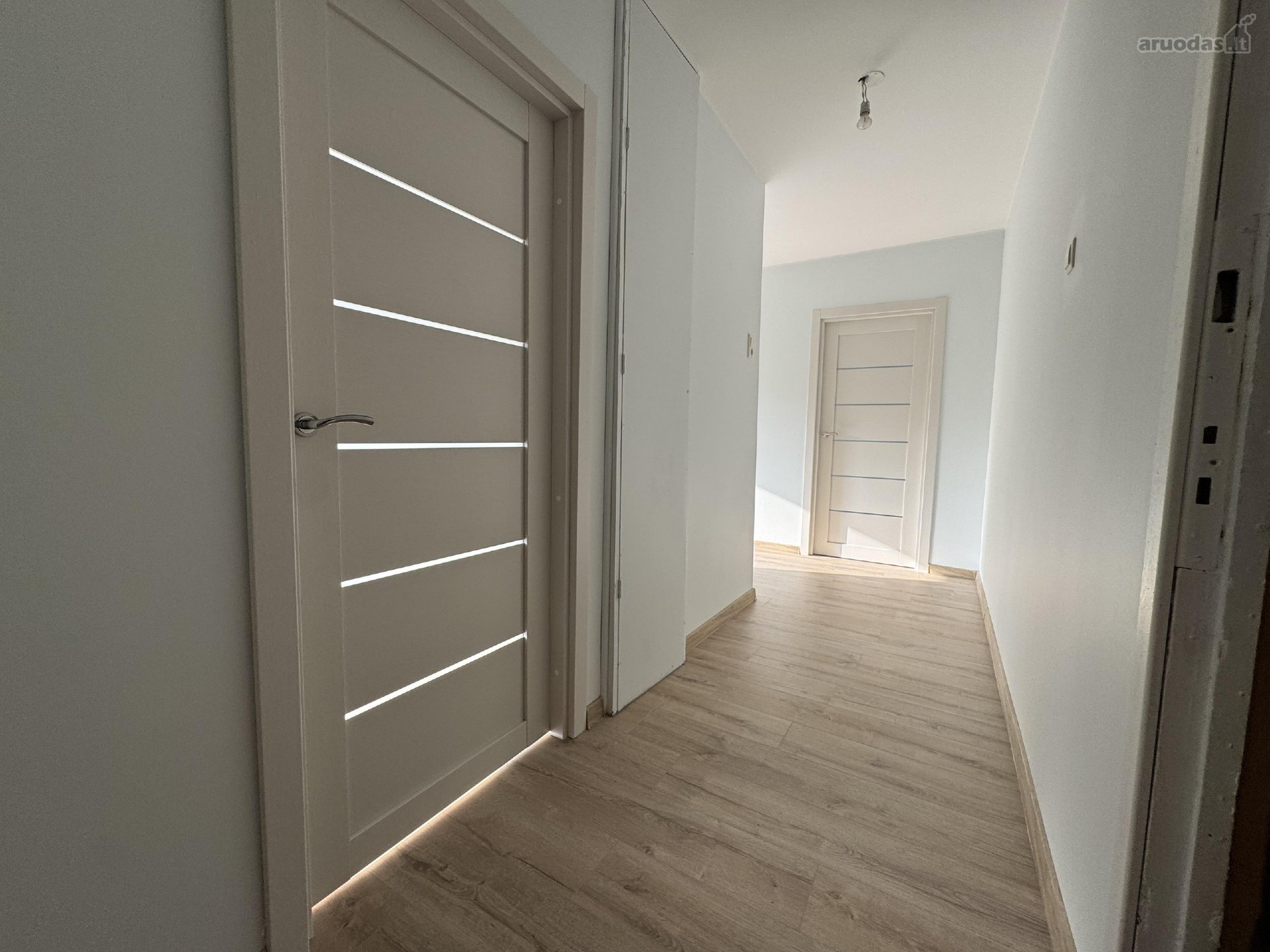 Parduodamas jaukus, suremontuotas 2 kambarių