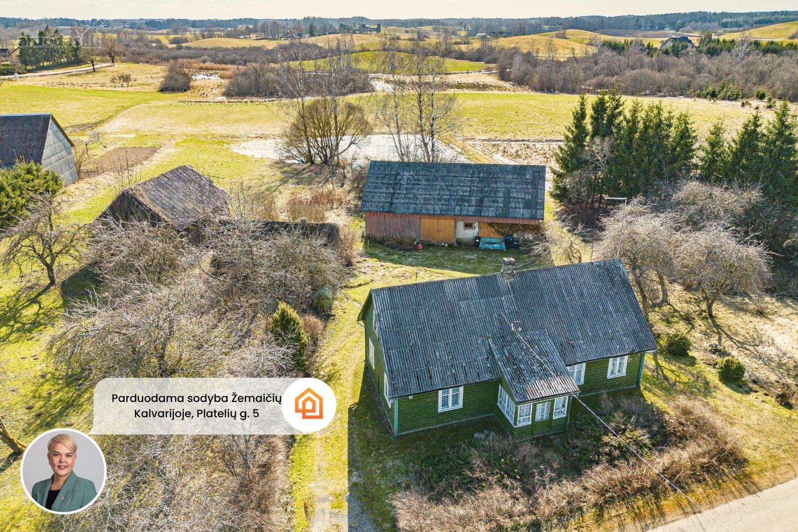 Parduodama sodyba su 0,56 ha ploto sklypu,