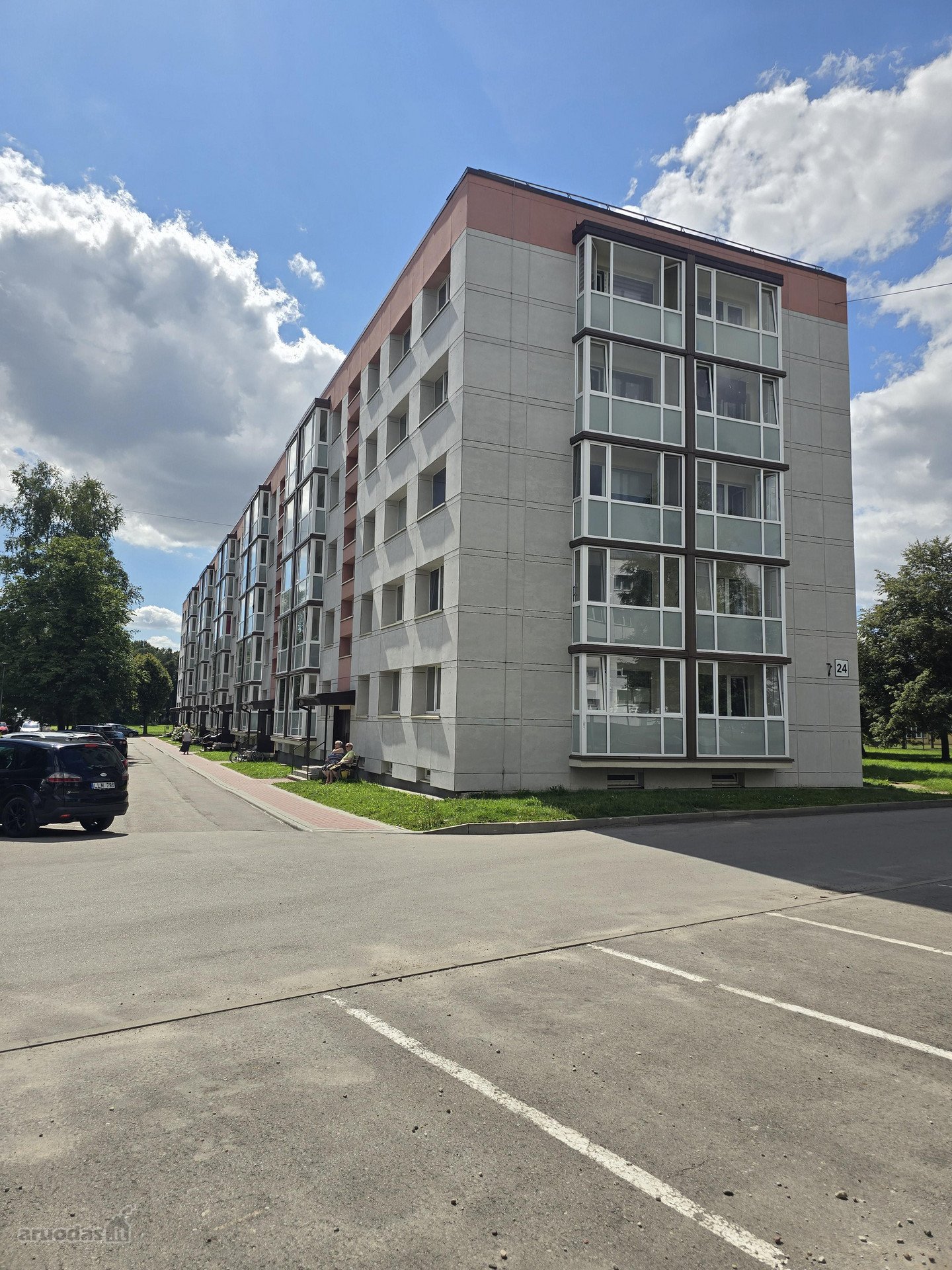 Parduodamas kompaktiškas 3 kambarių butas