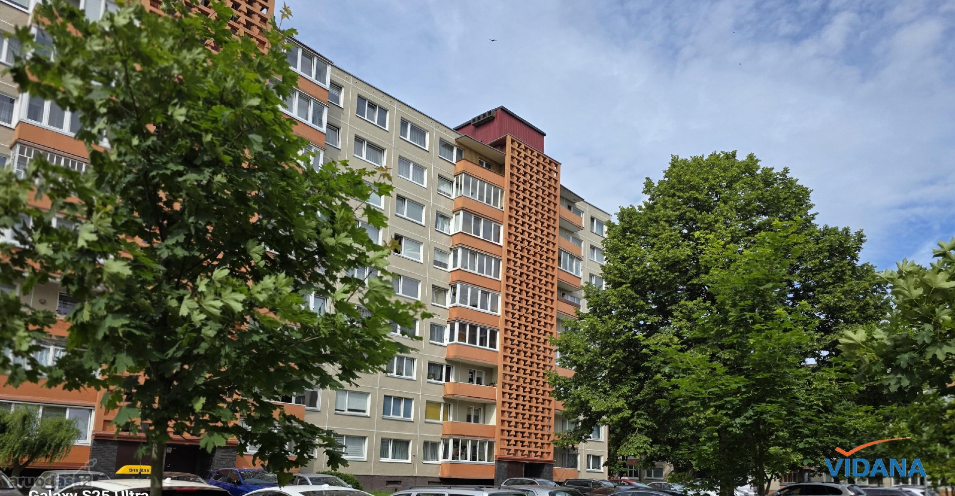 Tobula Vieta, Dalinai Renovuotas Namas ,