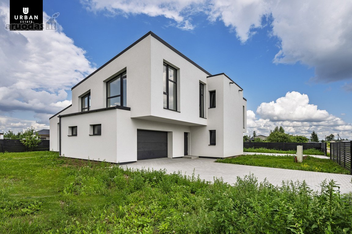 A+ Klasės Modernios Architektūros Namas Su