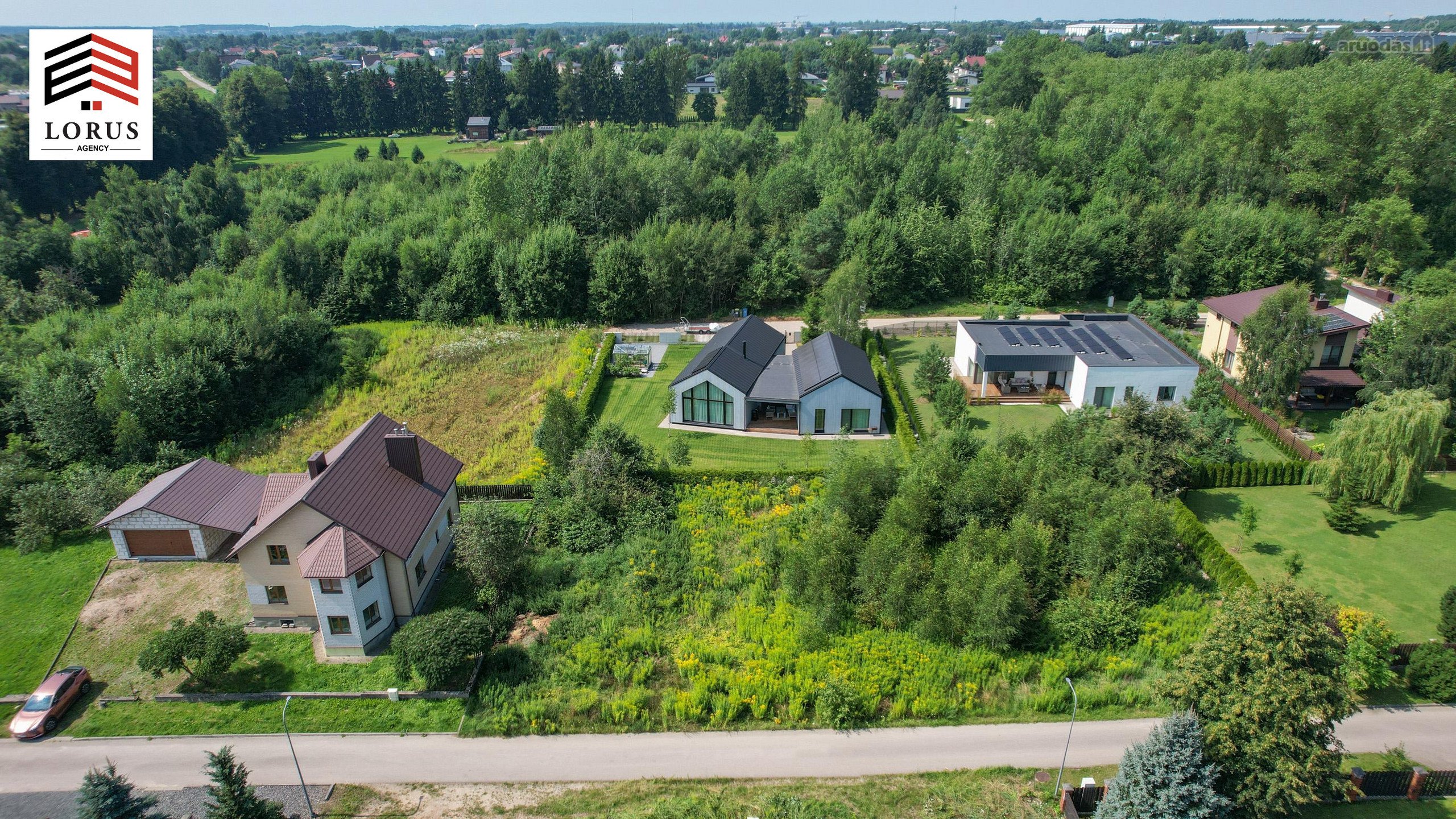 Parduodamas 11 a namų valdos sklypas Vilniaus