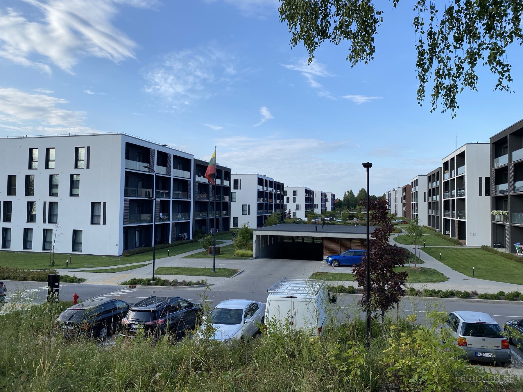 Parduodamas 2 kamb. butas Vyšnių kvartale,