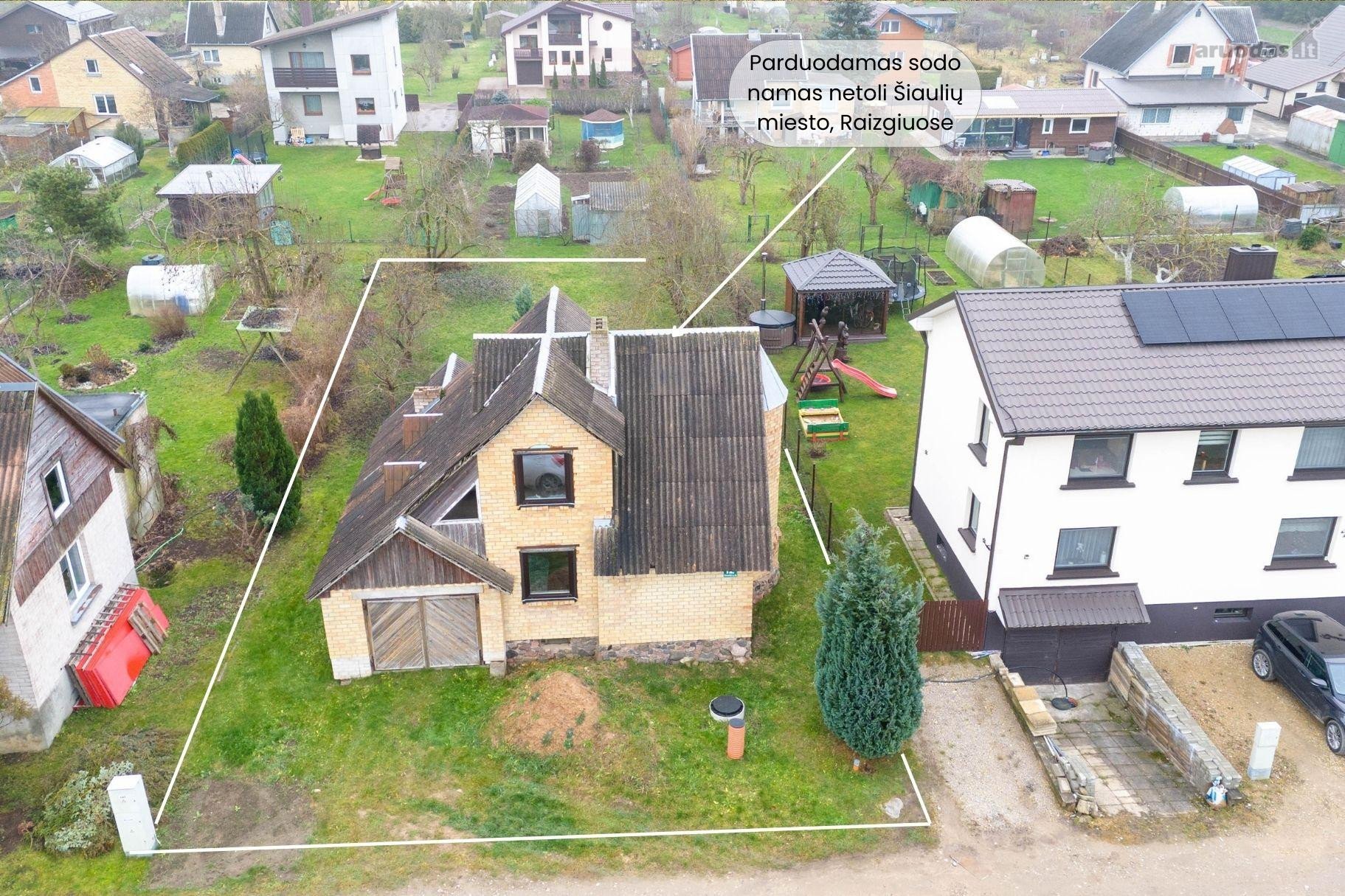 Parduodamas kompaktiškas 97,94 kv.m. namas su
